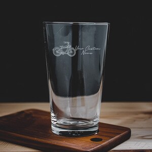 Retro Motorcycle Pint Glass: Personalized Biker Gift