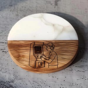 Retro Arcade Gamer Coaster – Classic Gaming Controller and Joystick Design for Video Game Lovers