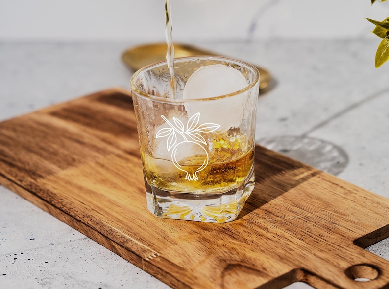 BottleShopEngraving Whiskey Glass