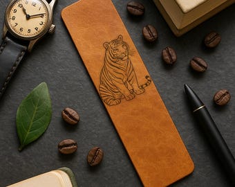 Siberian Tiger Amur Genuine Leather Bookmark – Wildlife Animal Bookmark – Big Cat Nature Gift – Tiger Lover Gift Idea