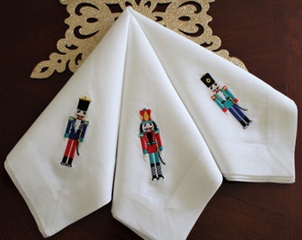 Christmas cloth napkins set of 6, Linen napkins, 100% Linen table napkins, dinner Napkins, Embroidered napkins, cloth napkins..
