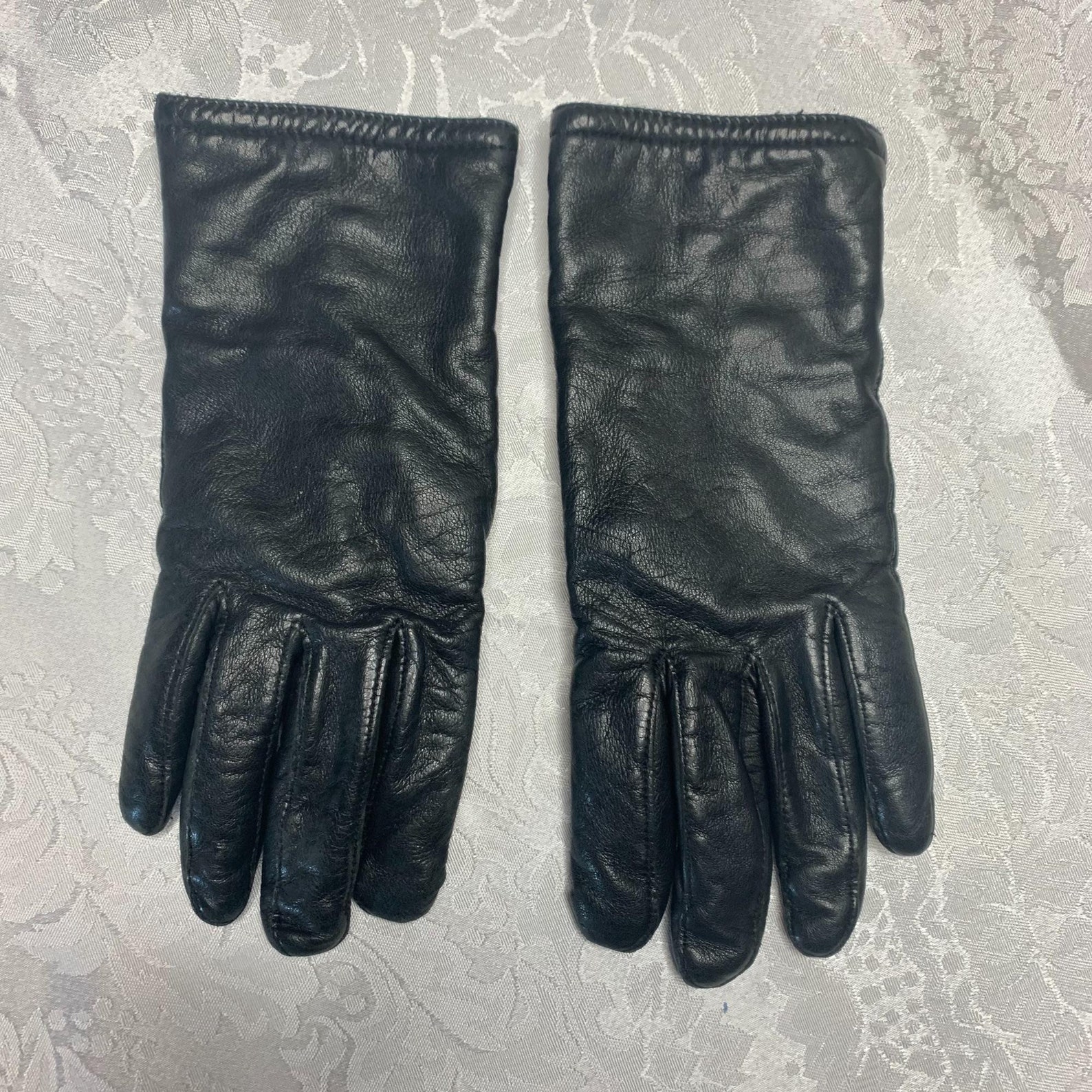 VTG Isotoner Aris Black Genuine Leather Gloves 1997 Womens | Etsy