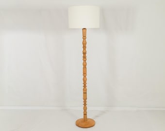 Modern Wooden Floor Lamp - Minimalist Standing Light, Handmade Rustic Lighting for Living Room Decor