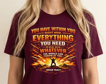 Camiseta inspiradora com afirmação positiva, frase motivacional, incentivo, presente, resiliência, autoconfiança.