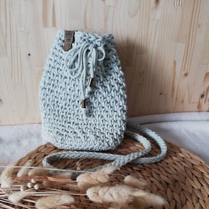 Netztasche gehäckelt mit Rattanhenkel von Chic Antique günstig bestellen