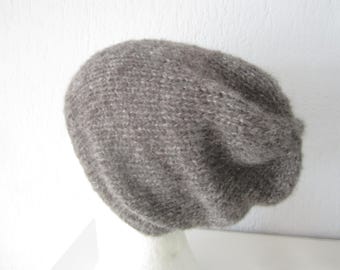 Winter beanie, alpaca/silk, unisex, available in 38 colors.