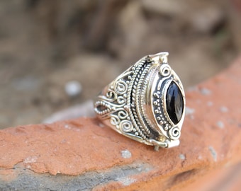 Mother day gift,Poison ring,Natural Black Onyx Gemstone Ring,925 Sterling Silver Plated Handmade Ring, Openable Poison,Designing Poison ring