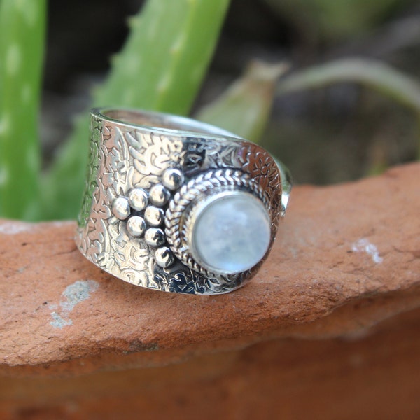 Summer Day Special ,Natural Moonstone Ring, 925 Sterling Silver Plated Handmade Ring, Handcraft Ring, women ring