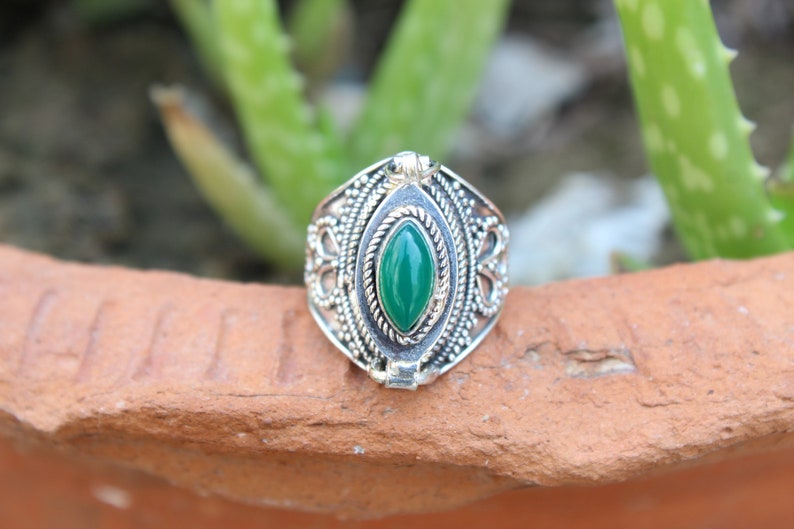 Summer Day Special Green Onyx Marquise Ring 92.5 Sterling Silver Plated Handmade Ring Handcraft Ring Poison Ring Mother gift ring image 4