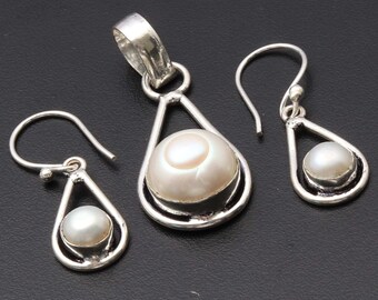 Orecchini in argento 925 placcato oro con perle d'acqua dolce