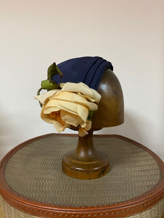 Vintage Half Hat with Rose / 50’s / Old but Gold /