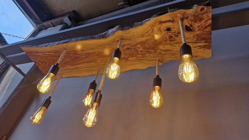 Lampa z drewna oliwnego z żywą krawędzią do wyspy kuchennej, rustykalny, unikatowy uchwyt PC do stołu jadalnego, lampa sufitowa w stylu rustykalnym do roślin zdjęcie 9