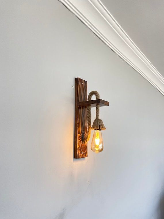 Applique da parete in legno rustico, lampada da parete per cucina vintage,  lampada da comodino - Etsy Italia