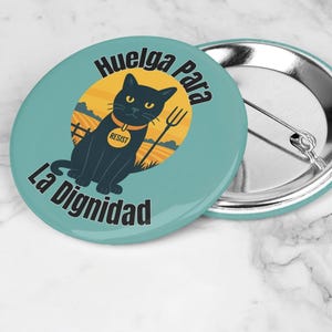 Huelga Para La Dignidad Button, Pro Immigrant Pin, Chinga Tu Migra, Protect & Defend Immigrants, Protect Our Farmworkers, FDT, Anti-Trump