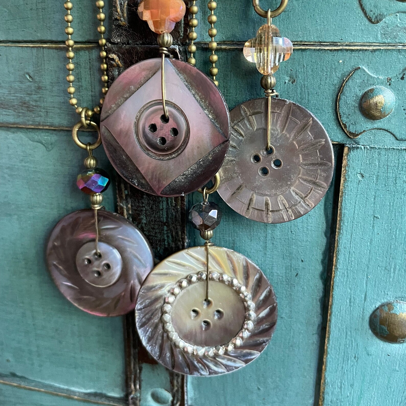 Vintage Smokey Pearl Carved Shell Button Pendants, Sewing, Antique ...