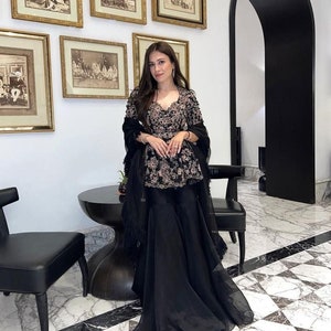 Black short frock pakistani on sale