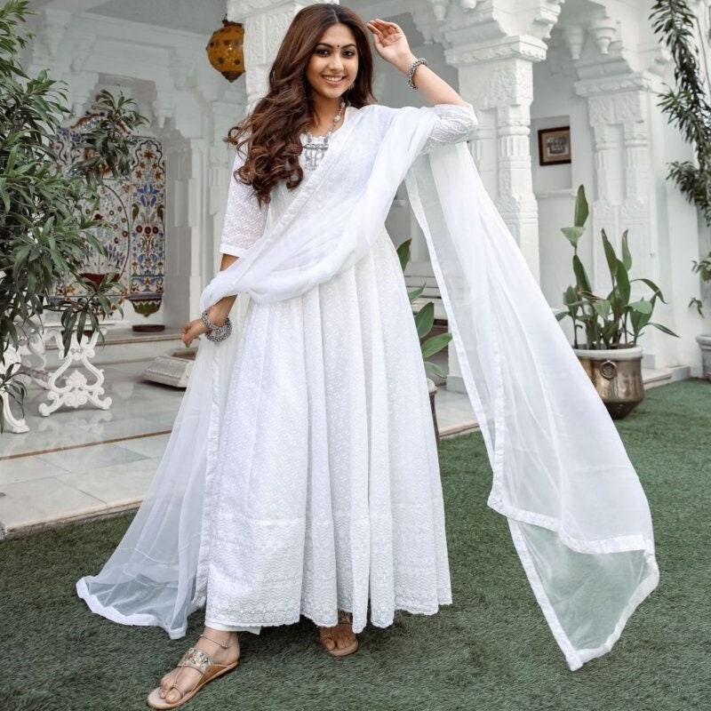Buy KASHISH Off White Womens Embroidered Anarkali Churidar Suit | Shoppers  Stop