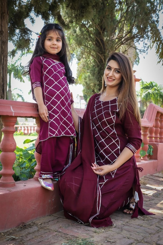 Mother Daughter Brocade lehenga Choli for mother daughter matching combo  party wear Lengha for Indian functions kids lengha Family Outfits | Mother  daughter dress, Mother daughter outfits, Womens wedding dresses