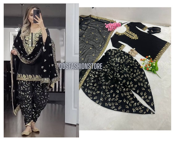 Black Dhoti Peplum Top Set With Dhoti - ZERESOUQ.COM