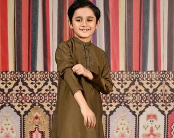 Matcha Green : Boys Embroidered Shalwar Kameez