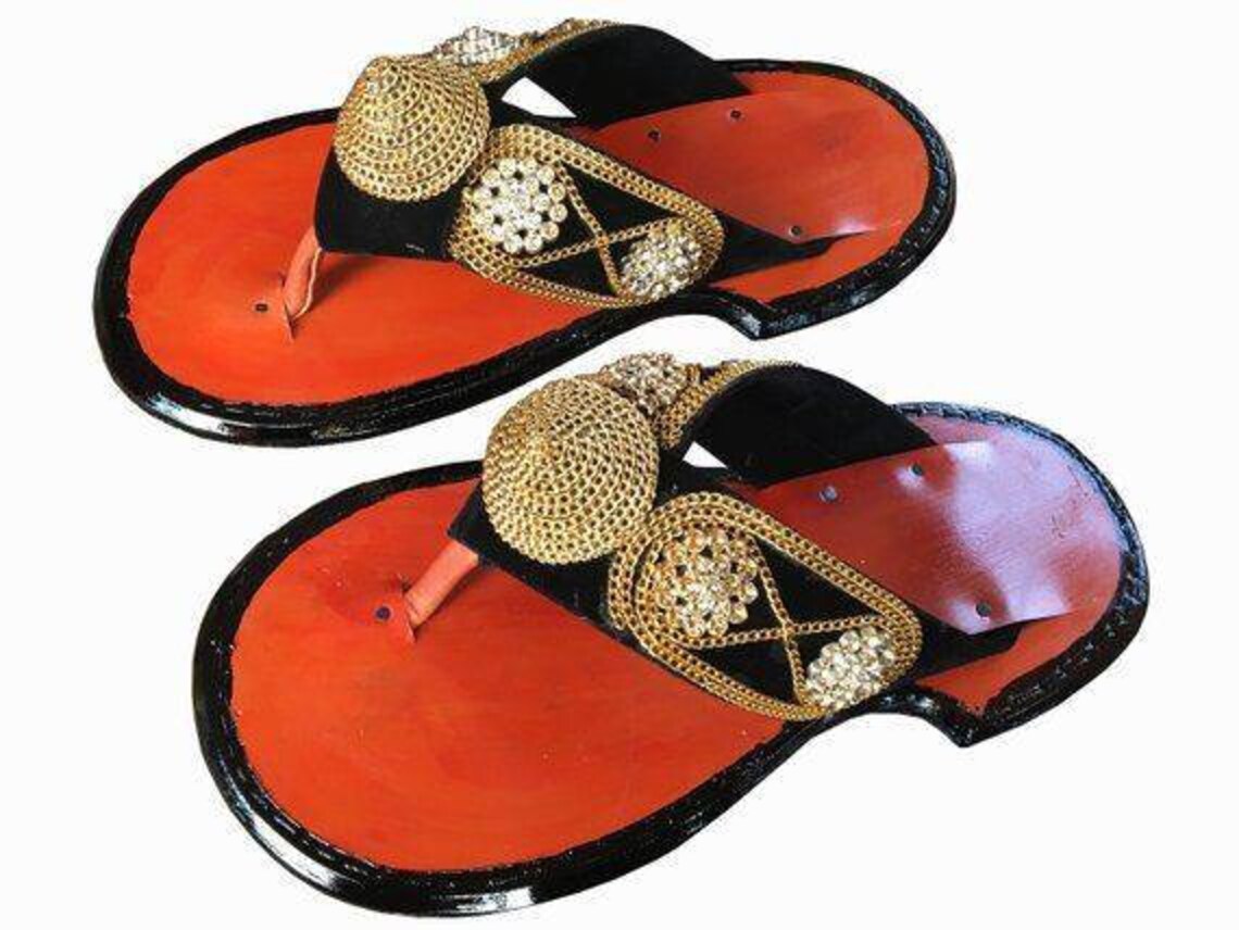 Ahenema A Ghanaian traditional slipper Etsy