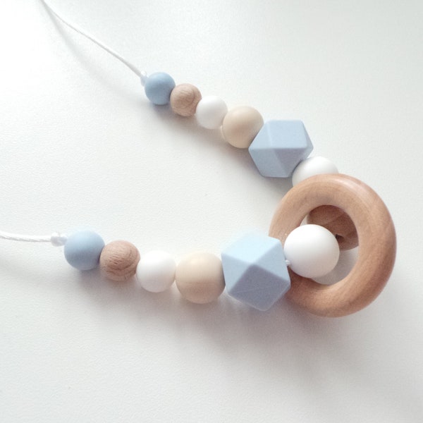 Silicone & Wood Nursing necklace, Breastfeeding necklace, Sensory necklace, Fiddle necklace, New Mum gift, Mama necklace