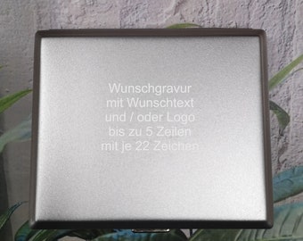 Elegante Zigarettenetuis im antiken Design mit Wunschgravur aus Metall mit Gummizug für 18 Zigaretten.