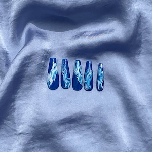 Blue Wave Press on Nails