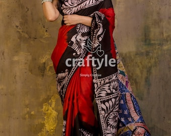 Batik Seide Saree - Purpurrote handbemalte Maulbeerseide mit Blusenstück, elegantes Wachsdesign für Frauen