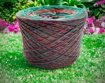 Bobbel gradient yarn 1200 m/4-ply for unique knitting and crochet projects