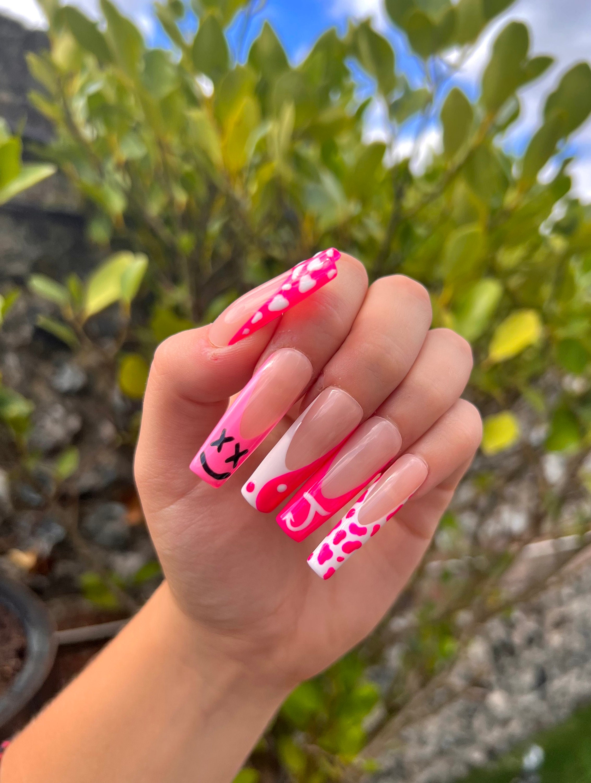 Hot Pink Yin & Yang Animal Print Smiley Face Press on Nails - Etsy Hot Pink Yin & Yang Animal Print Smiley Face Press on Nails - Etsy