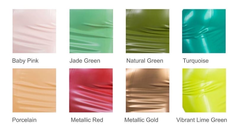 Puede incluir: Cartas de muestra que muestran diez colores diferentes de tela de l&aacute;tex. Los colores son: Rosa beb&eacute;, Verde jade, Verde natural, Turquesa, Porcelana, Rojo met&aacute;lico, Oro met&aacute;lico, Verde lima vibrante.