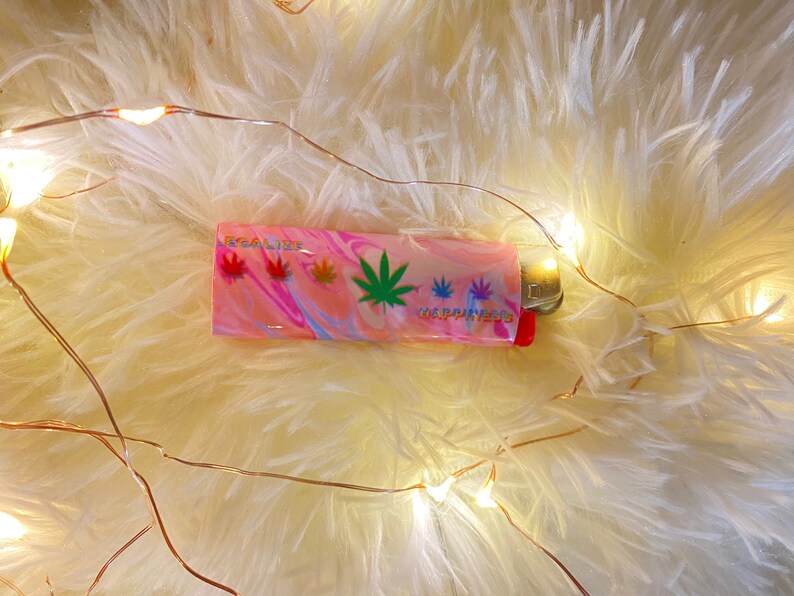Legalize Happiness Weed Stash Jar Lighter Rolling Paper Set