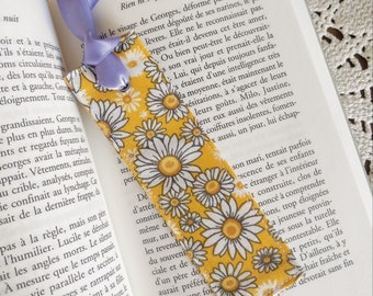 Poetic Bookmark. Handmade. Fabric. Ribbon. Flowers. Book. Reading. Readers Gift. Readers.