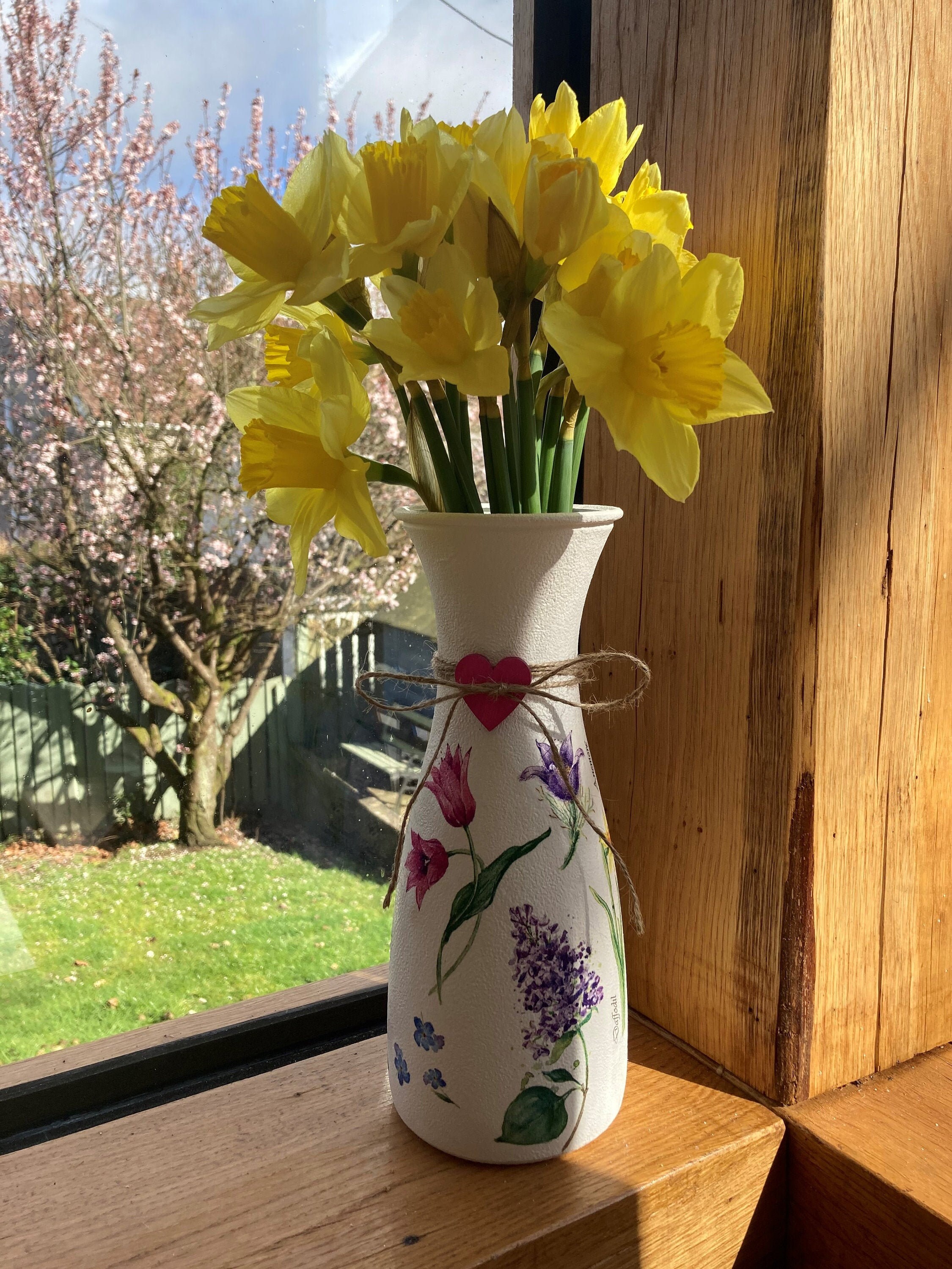 Me Not Lilac Daffodil Spring Flowers Vase Etsy
