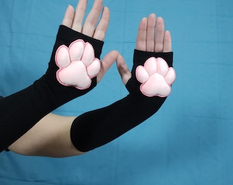 Pink Mochi Stuffed Cat Puffy Pawpad Bean op zwarte vingerloze handschoenen