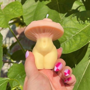 Large Mushroom Girly - Scented/Unscented Handmade Curvy Mushroom Goddess Aesthetic Candle, Woman/Female Form Shaped Pastel Sculptural Soy
