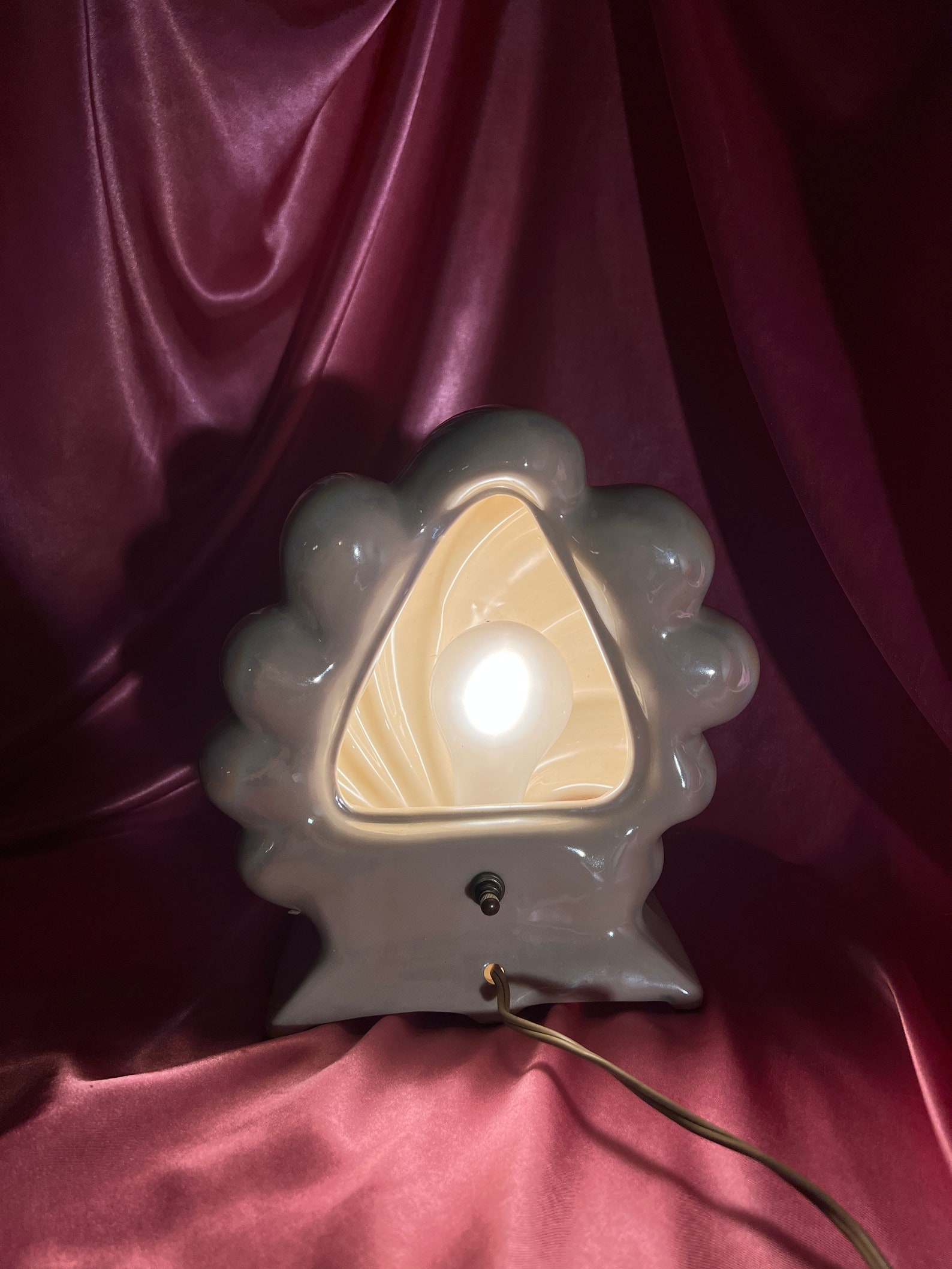 Iridescent Art Deco Shell TV Lamp Vintage TV Lamp Shell Lamp Etsy