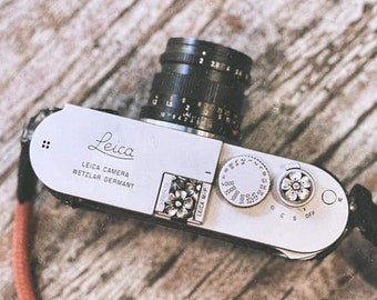 Hot Shoe Cover & Shutter Button: Ergonomic Camera Accessory
