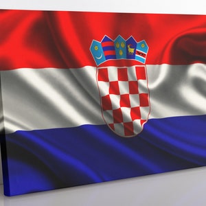 Croatia Flag Canvas Wall Art, Croatian Flag Print Home Decor Wall Art, Aesthetic Room Decor Croatia Gift For Office, Living Room Art Print