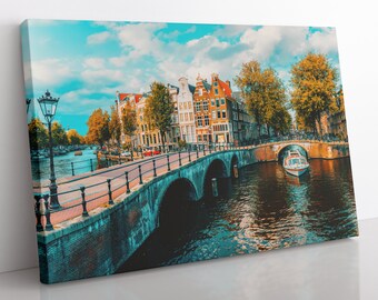 Impressão em tela do canal de Amsterdã: arte de parede com paisagem urbana emoldurada
