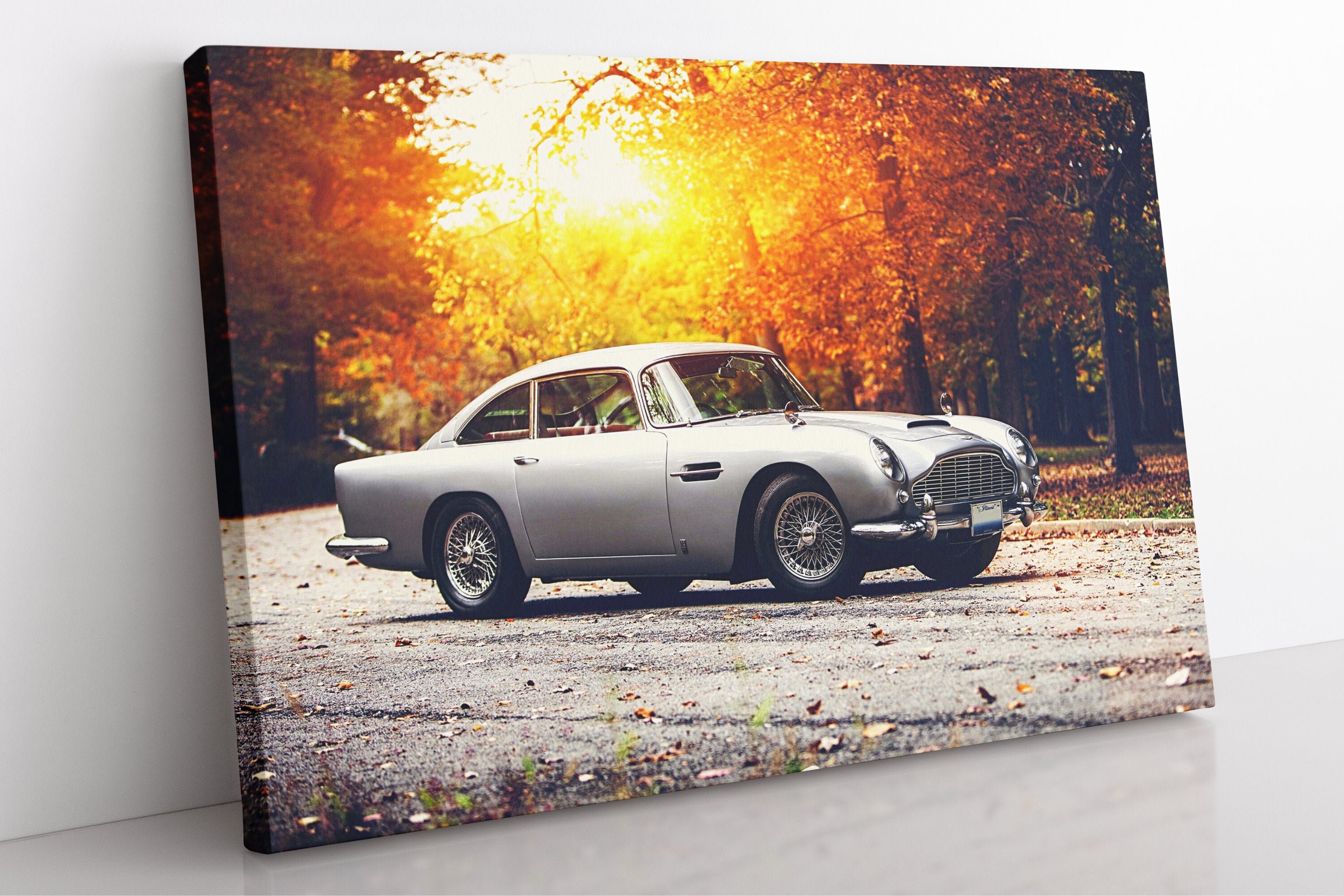 Framed Aston Martin DB-5 Classic Car 5 Piece Canvas Home Decor Wall Art Framed Aston Martin DB-5 Classic Car 5 Piece Canvas Home Decor Wall Art