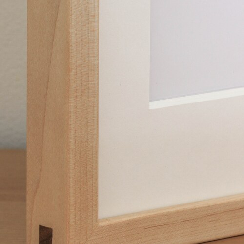 11x14 Maple Picture Frame, Matted to 8x10, Thin Wood Edge, shops Gallery Style, Simple, Minimal, Custom Mat Opening Available