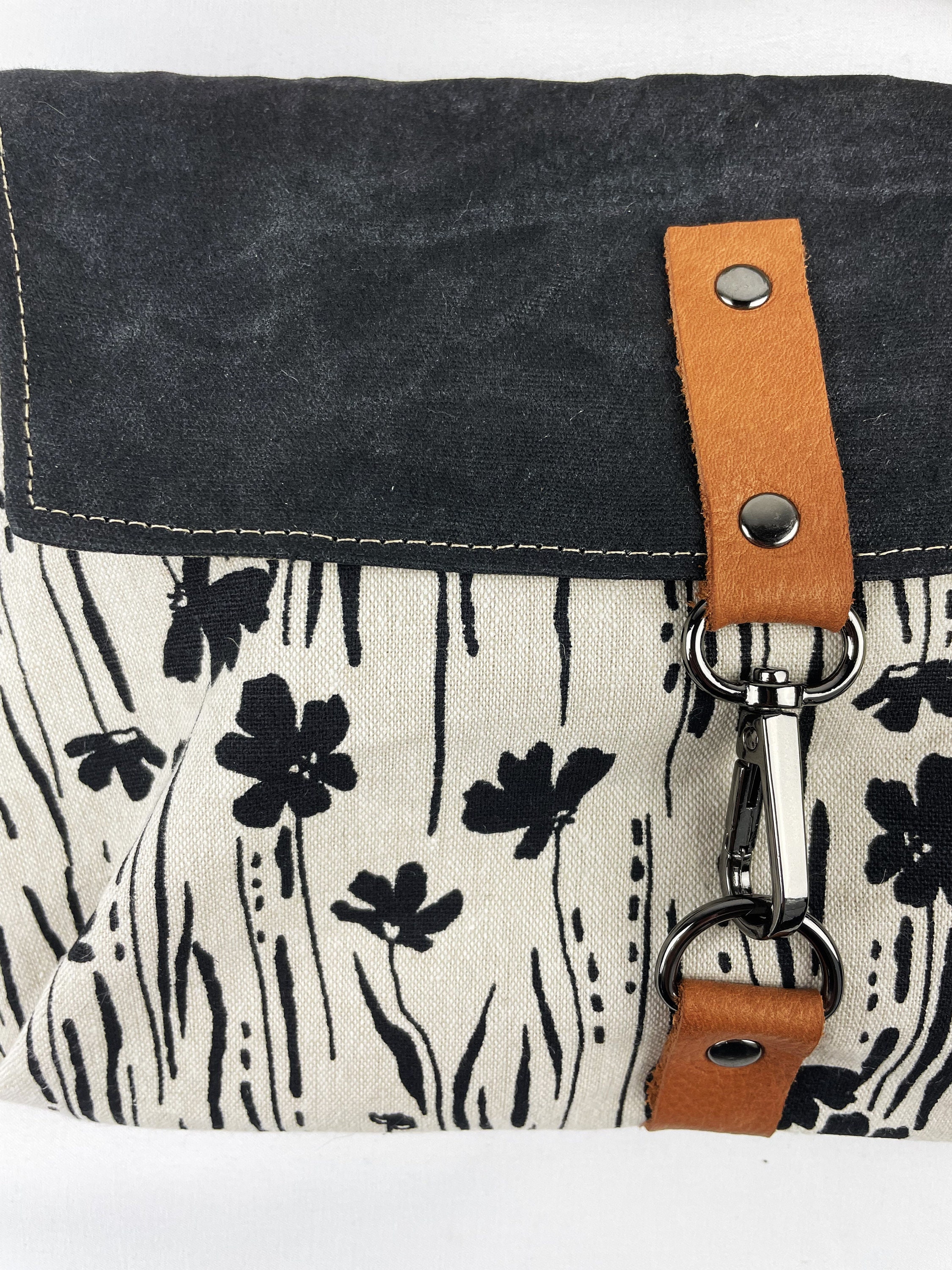 Sling Bag / Belt Bag / Haralson Belt Bag Brown Waxed Canvas Etsy