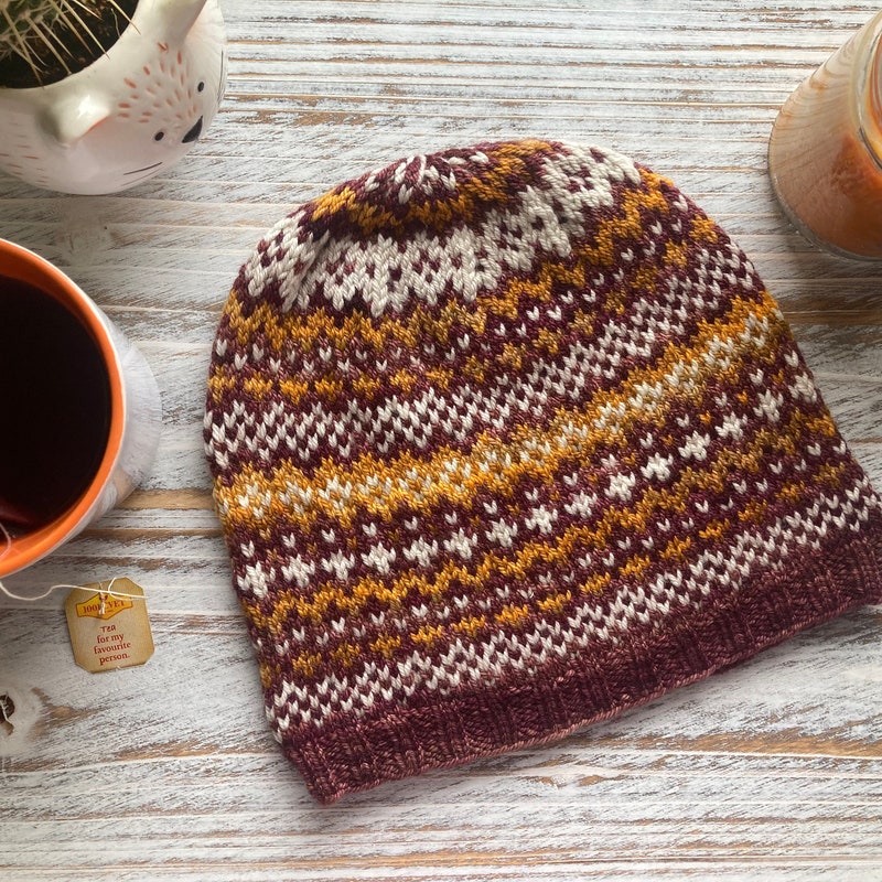 FAIRISLE PEBBLE HAND KNIT BEANIE
