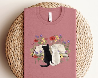 Floral Cat Book T-Shirt - Cat and Book Lover Shirt -  Cat Mom Tee - Cat Book Gift - Bookish Cats Shirt - Reading Cats Shirt - Cat Lover Tee