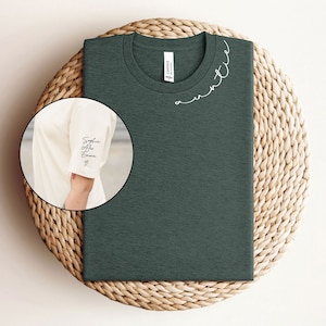 Custom Auntie T-Shirt -  Auntie Shirt with Nieces and Nephews Names on Sleeve - Birthday Gift for Aunt - Personalized Aunt Shirt