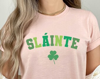 Slainte Shirt, glückliches St. Patrick Shirt, irisches Glücksshirt, St. Patrick Tag T-Shirt, Kleeblatt St. Patrick Shirt
