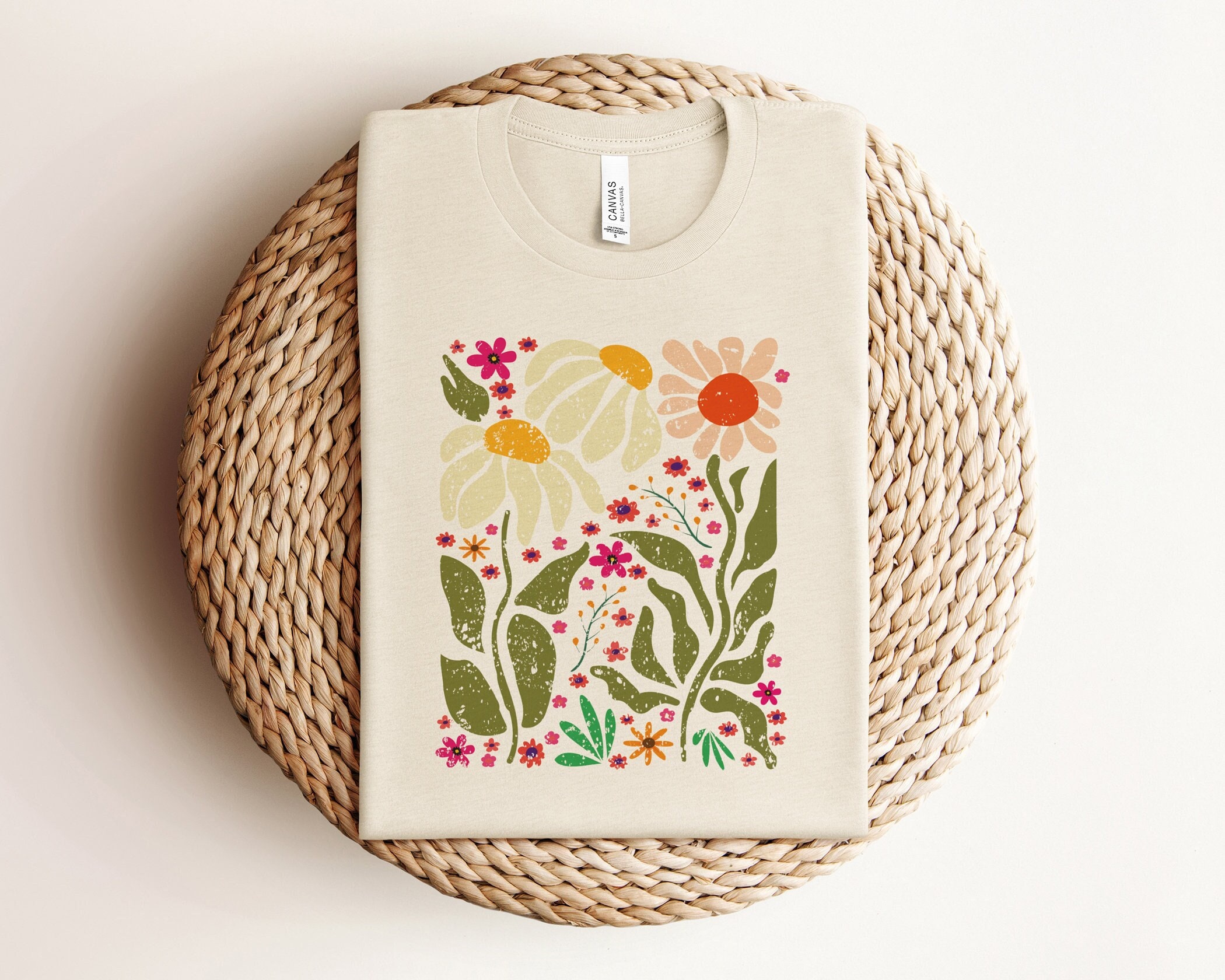 Wildflower T-shirt, Vintage Flower Shirt, Floral T-shirt