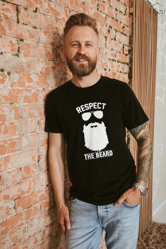 The Best Step Dads Have Beards T-Shirt - Funny Father Tee The Best Step Dads Have Beards T-Shirt - Funny Father Tee
